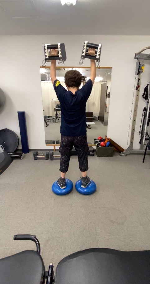 🔥今すぐ始めないと“冬太り＋慢性腰痛”が倍速で悪化します。