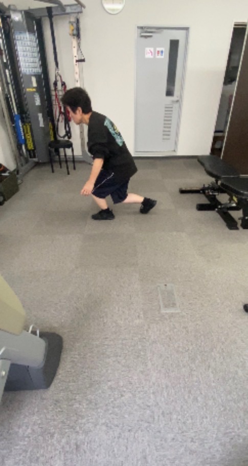 川西市で「何をしてもお腹が落ちない女性」へ｜Personal Completeのパーソナルトレーニング